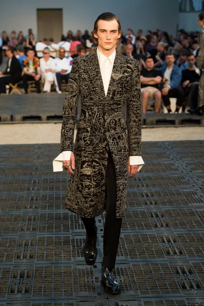 Look 41